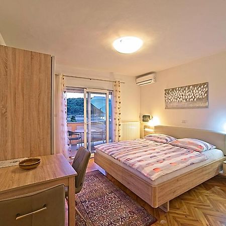 Studio Apartments Peric Rab Kampor 外观 照片